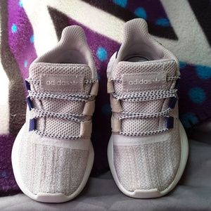 Adidas sneakers (kids)